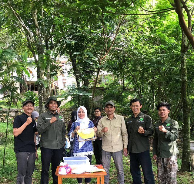 kth saung lebah madu paseban