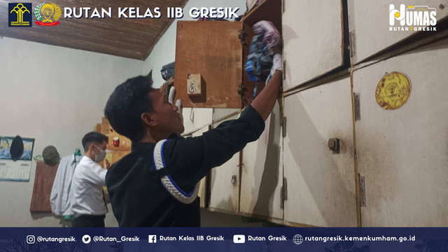 Rutan Gresik Gelar Razia Insidentil untuk Ciptakan Lingkungan Bebas HALINAR