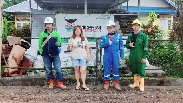 Bank Sampah Pinabetengan di Minahasa yang dibangun pasangan suami istri, Meilan Singal dan Viko Klemens.