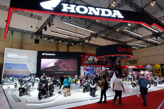 Deretan motor Honda di IMOS 2024. Foto: Sena Pratama/kumparan