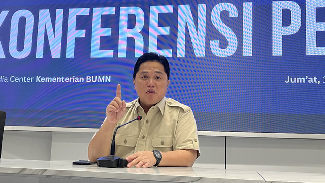 Menteri BUMN Erick Thohir saat konferensi pers terkait perkembangan PT Bio Farma, Jumat (1/11/2024).  Foto: Fariza Rizky Ananda/kumparan