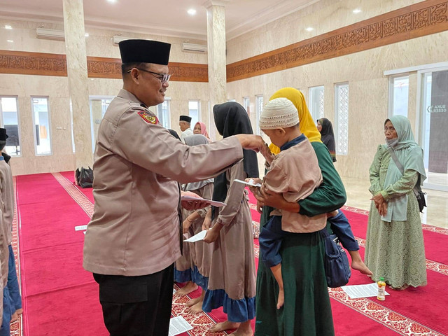 Doa Bersama Anak Yatim dan Taliasih Rutin Diselenggarakan Polres Tulungagung