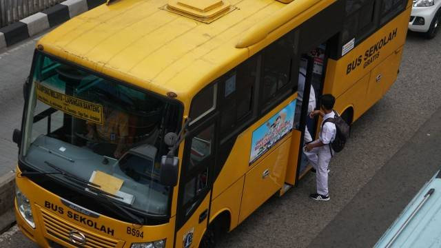 Ilustrasi Bus Sekolah Foto: Aditia Noviansyah/kumparan