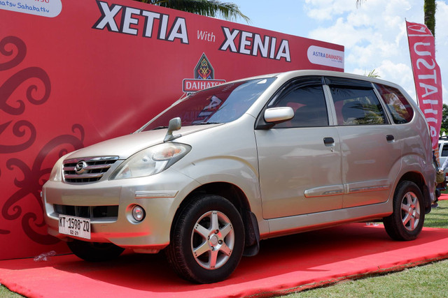 'Xetia with Xenia' di Daihatsu Kumpul Sahabat Balikpapan 2024 di Pantai Kilang Mandiri, Minggu (3/11/2024). Foto: Sena Pratama/kumparan