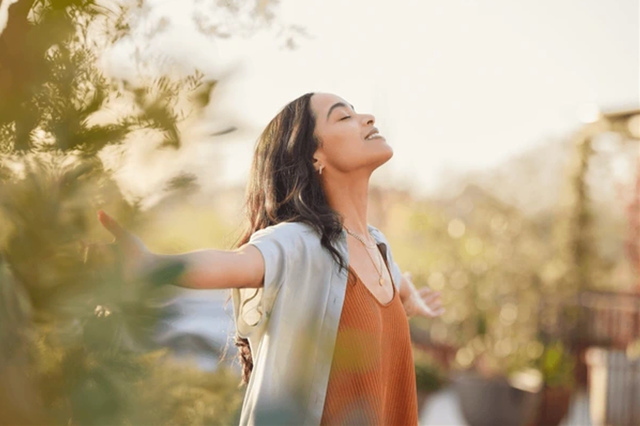 Wanita yang memiliki stabilitas emosi. Foto: Shutterstock