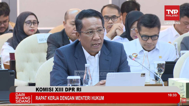 Rapat kerja Komisi XIII DPR RI dengan Menteri Hukum Supratman Andi Agtas di Kompleks Parlemen, Jakarta, Senin (4/11/2024). Foto: Youtube/ TVR Parlemen