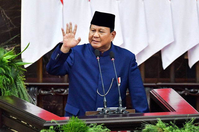 Presiden Prabowo Subianto menyampaikan pidato pertamanya usai dilantik sebagai Presiden Republik Indonesia periode 2024-2029, di Gedung MPR-DPD-DPR RI, Senayan, Jakarta, Minggu (20/10/2024) pagi. (Foto: Humas Setkab/Rahmat)