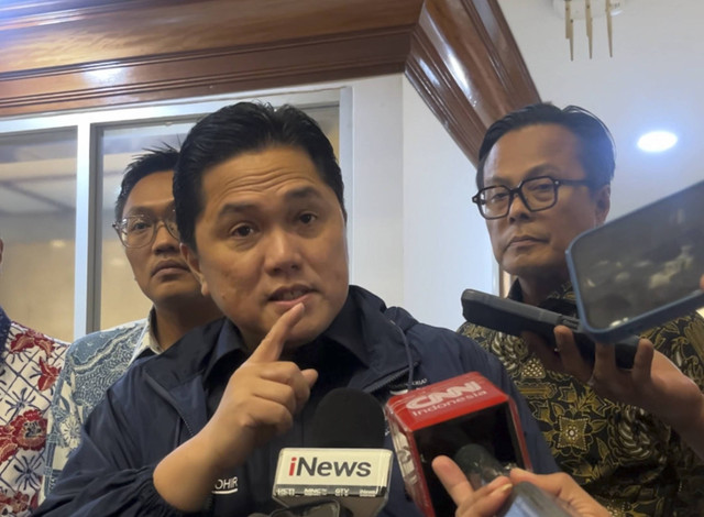 Menteri BUMN Erick Thohir usai Raker dengan Komisi VI DPR RI di Kompleks Parlemen Senayan, Jakarta, Senin (4/11/2024). Foto: Widya Islamiati/kumparan