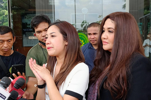 Tamara Tyasmara ditemui usai sidang di Pengadilan Negeri Jakarta Timur, Senin (4/11/2024). Foto: Aprilandika Pratama/kumparan