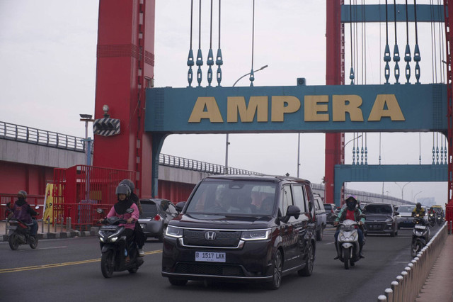 PT Honda Prospect Motor (HPM) menggelar Honda e:Technology City Tour Past Meet The Future di Palembang, Sumatera Selatan, Senin (4/11/2024). Foto: Dok. Honda Prospect Motor