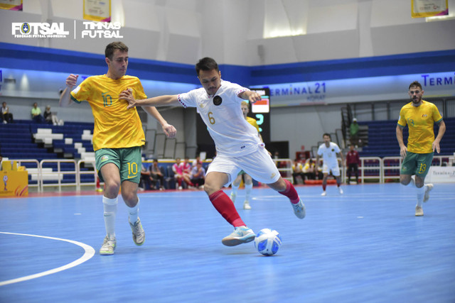 Timnas Futsal Indonesia melawan Australia di Grup B Piala AFF Futsal di Nakhon Ratchasima, Thailand, Selasa (5/11/2024). Foto: Dok. FFI