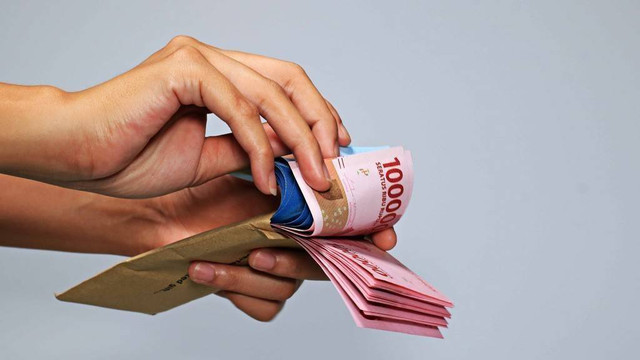  Ilustrasi uang rupiah. Foto: Shutterstock