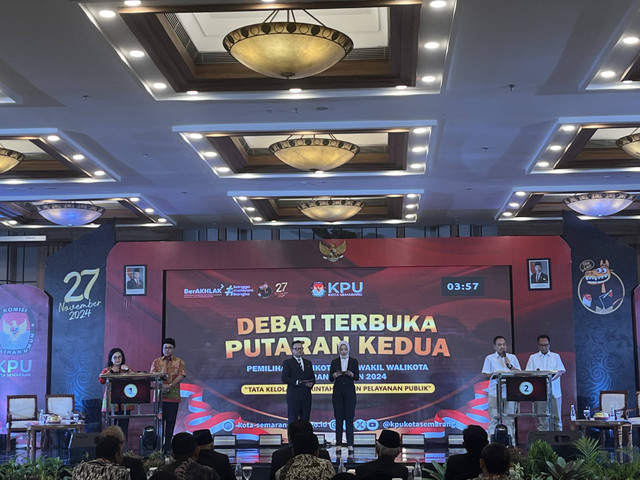 Debat kedua Pemilihan Wali Kota (Pilwakot) Semarang 2024 di Hotel Patrajasa Semarang. Foto: Intan Alliva Khansa/kumparan