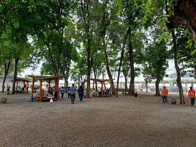 Pantai Kenjeran. Foto: Diskominfo Surabaya