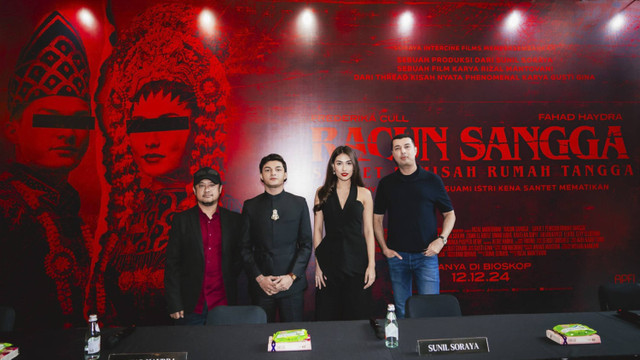 Pemain, sutradara, dan produser film Racun Sangga. Foto: Dok. Istimewa