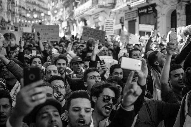 Jelaskan nilai keadilan sebagai pandangan hidup. Foto hanya ilustasi, bukan yang sebenarnya. Sumber: Pexels/Amine  M'siouri 