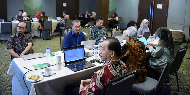 LKST IPB Gelar Monev 10 Tim Penerima Dana Program Peningkatan Riset Inovasi