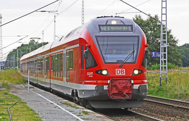 fasilitas kereta ciremai. Foto hanyalah ilustrasi, bukan tempat yang sebenarnya. Sumber: Pexels