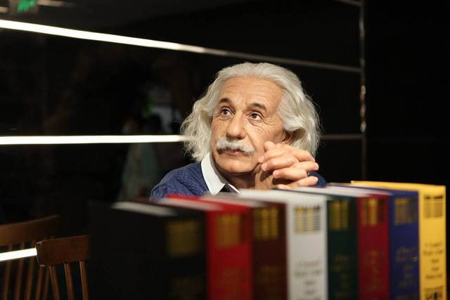 Ilustrasi biografi Albert Einstein. Foto: Pixabay.com