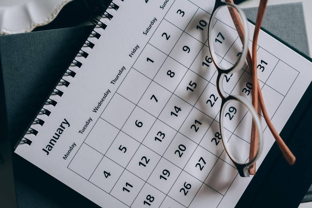 Ilustrasi jadwal hari libur dan cuti bersama 2025. Foto: Unsplash.com