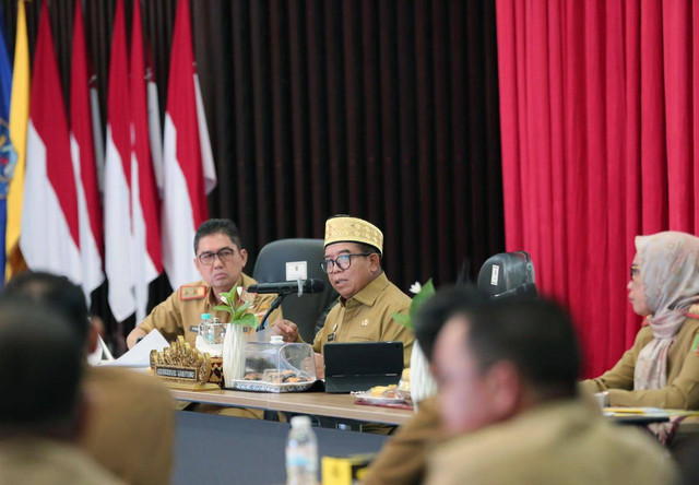 Pj. Gubernur Lampung Samsudin dalam Rapat Koordinasi Tindak Lanjut Implementasi Asta Cita Indonesia Emas 2045 di Mahan Agung | Foto : Dok. Pemprov Lampung