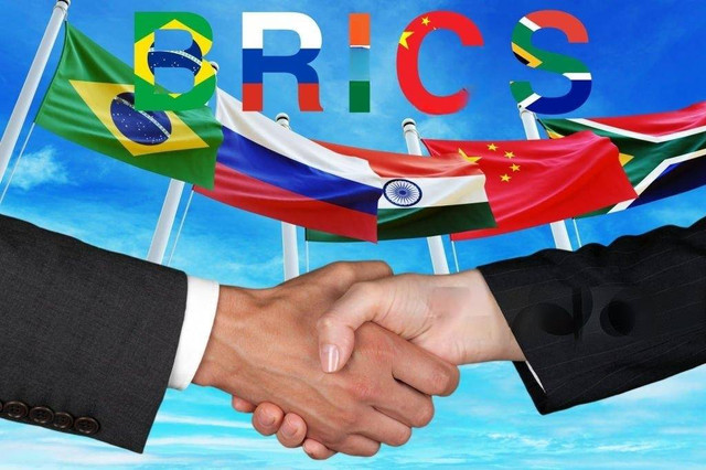 www.istockphoto.com/id/foto/koalisi-negara-negara-brics-gm2151216900-572338010