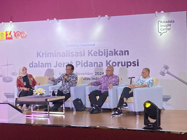 Acara Kriminalisasi Kebijakan dalam Jerat Pidana Korupsi di Fakultas Hukum, Universitas Indonesia, Depok, Kamis (14/11/2024). Foto: Alya Zahra/kumparan 