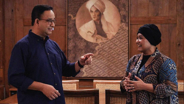 Anies Baswedan terima kunjungan cagub jatim Luluk Hamidah di rumahnya, Jakarta,  Sabtu (16/11). Foto: Instagram/ @aniesbaswedan