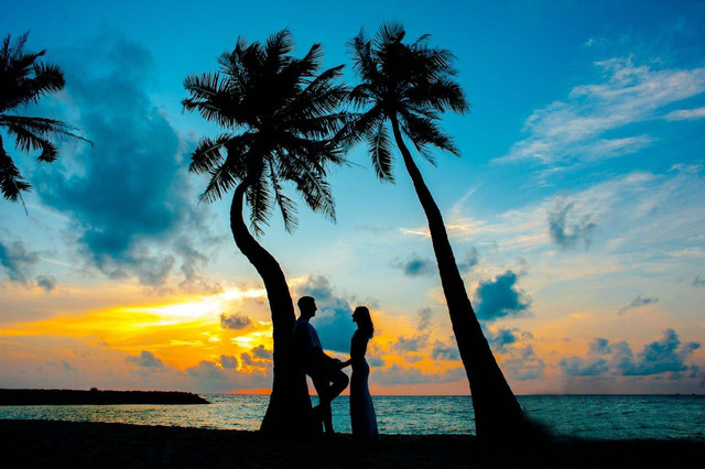 Rekomendasi tempat honeymoon di Jawa Tengah. Foto hanya ilustrasi, bukan tempat sebenarnya. Sumber: Pexels/Asad Photo Maldives