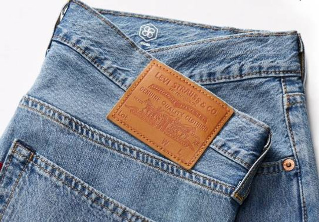 Kenapa celana Levis mahal. Sumber: levi.co.id