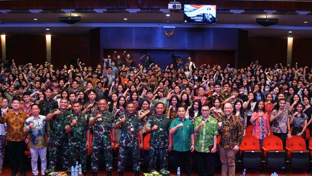 UPH mengundang Brigadir Jenderal (Brigjen) TNI Krido Pramono, S.H., M.Si., selaku Komandan Resor Militer (Danrem) dari Komando Resor Militer (Korem) 052/Wijayakrama pada 15 November 2024 di UPH Kampus Lippo Village. 