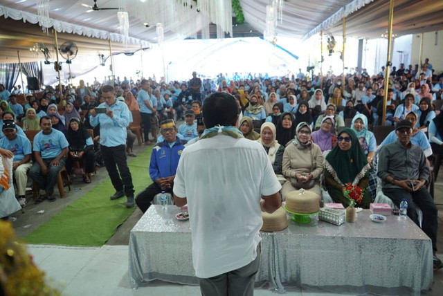 Hugua saat menyampaikan program unggulannya di Pilgub Sultra.