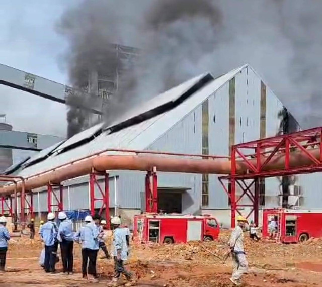 Gudang penyimpanan batu bara PT BAI terbakar. Foto: Dok. Istimewa