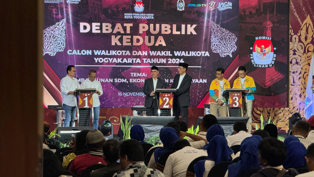 Debat publik kedua Calon Wali Kota dan Wakil Wali Kota Yogyakarta, Sabtu (16/11). Foto: Pandangan Jogja