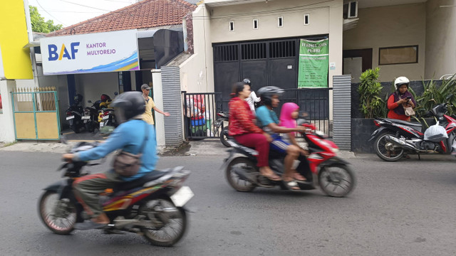 Alamat rumah Ivan Sugiamto di Jalan Kalijudan nomor 20, Surabaya, yang ternyata kost putri, Senin (18/11/2024). Foto:  Farusma Okta Verdian/kumparan