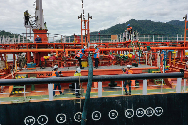 PT Pelabuhan Tanjung Priok Nonpetikemas Teluk Bayur