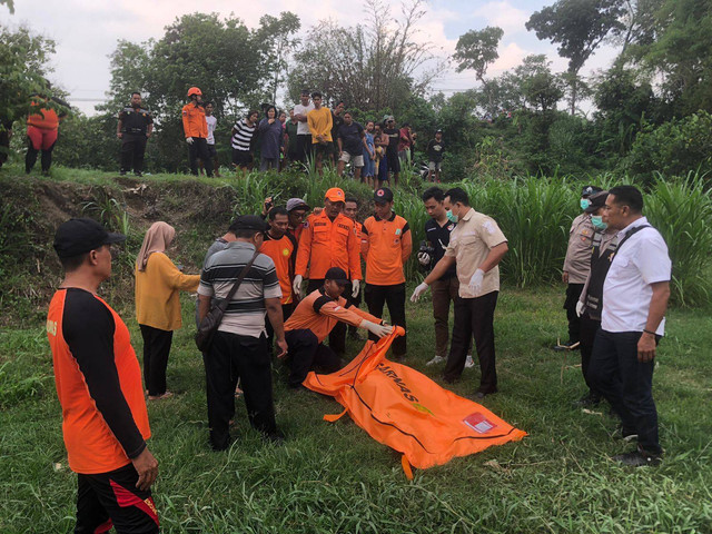 Tim Gabungan Berhasil Menemukan Jenazah Diduga Kuat Korban Hilang di Berantas