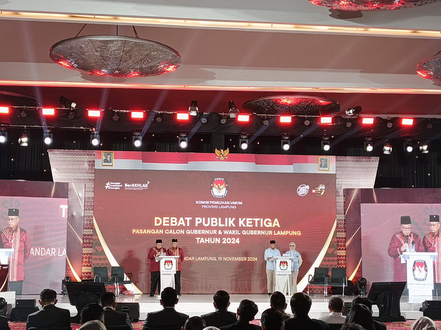 Debat Terakhir Pilgub Lampung 2024: Adu Strategi Paslon Menuju Masa Depan Lampung