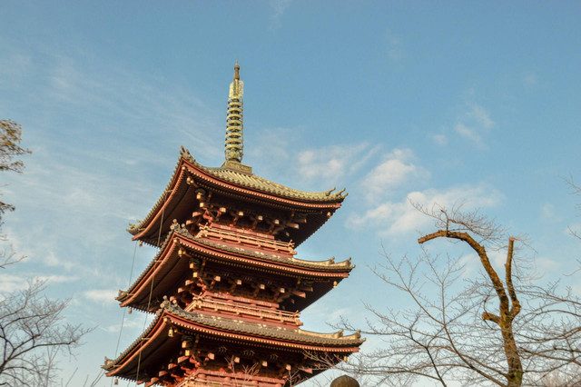 Vihara Watugong Semarang. Foto hanya ilustrasi, bukan tempat sebenarnya. Sumber: unsplash.com/Lily Li.