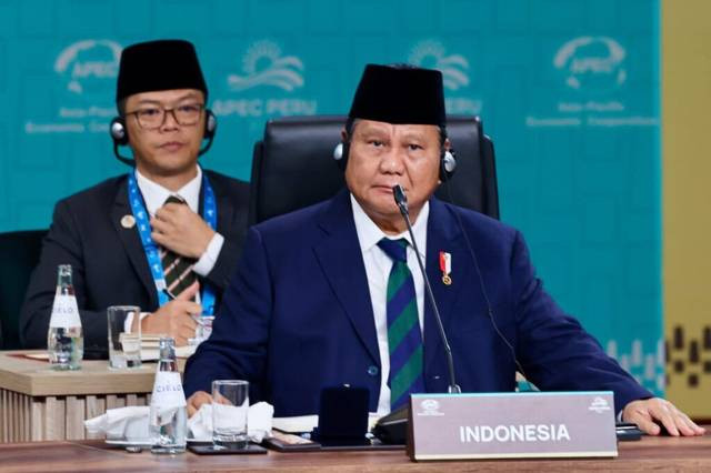 Foto Presiden Republik Indonesia, Prabowo Subianto. Diakses Sekretariat Kabinet pada https://setkab.go.id/presiden-prabowo-tegaskan-dukungan-indonesia-terhadap-perdagangan-terbuka-dan-adil-di-apec-2024presiden-prabowo-tegaskan-dukungan-indonesia-terhadap-perdagangan-terbuka-dan-adil-di-apec-2024/.