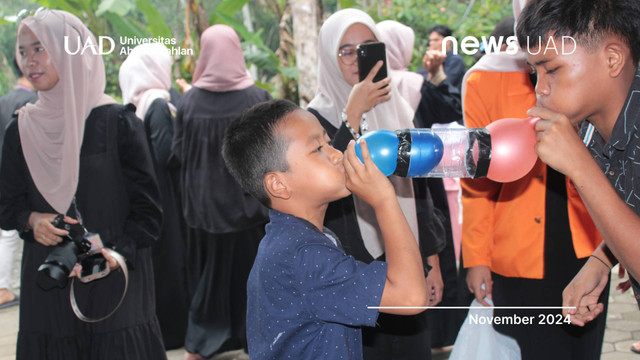 Kunjungan ke Panti Asuhan Muhammadiyah Ahmad Sudjari oleh HMPSM Universitas Ahmad Dahlan (UAD) (Dok. HMPSM UAD)