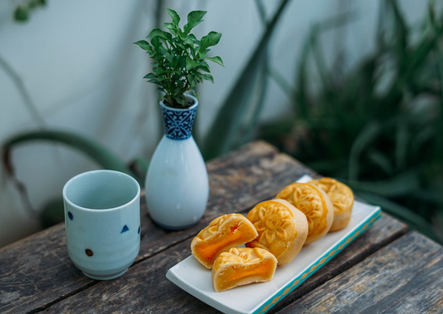 kue tradisional sulawesi selatan. Foto hanyalah ilustrasi, bukan kuliner yang sebenarnya. Sumber: Unsplash/Chinh Le Duc