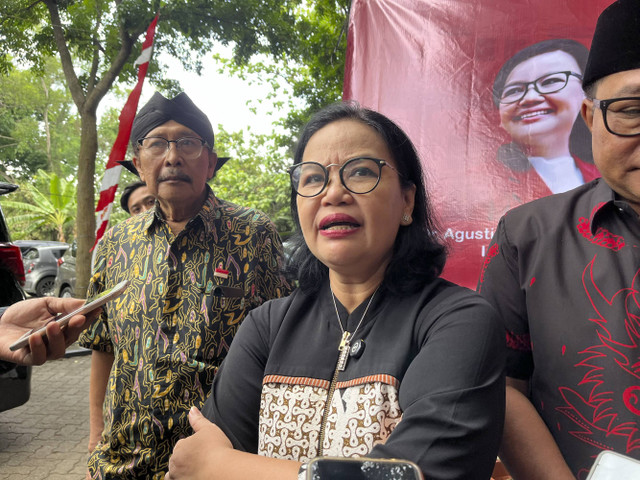 Calon Wali Kota Semarang nomor urut 01 Agustina Wilujeng. Foto: Intan Alliva Khansa/kumparan