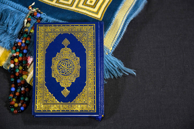 Ilustrasi Cara Menulis Quran Surah, sumber gambar: unsplash/GR Stocks