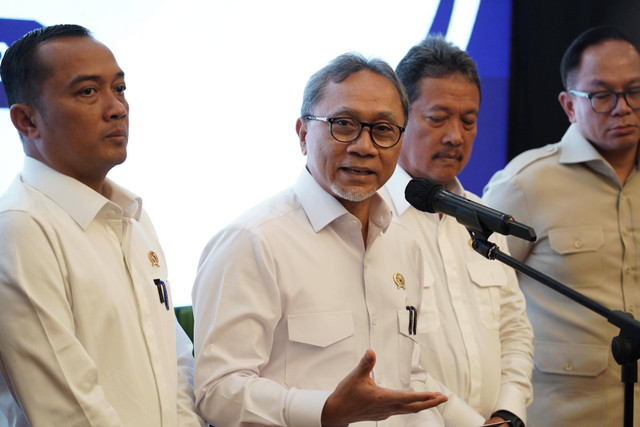 Menko Pangan Zulhas usai Rakortas soal pangan. Foto: Kemenko Pangan