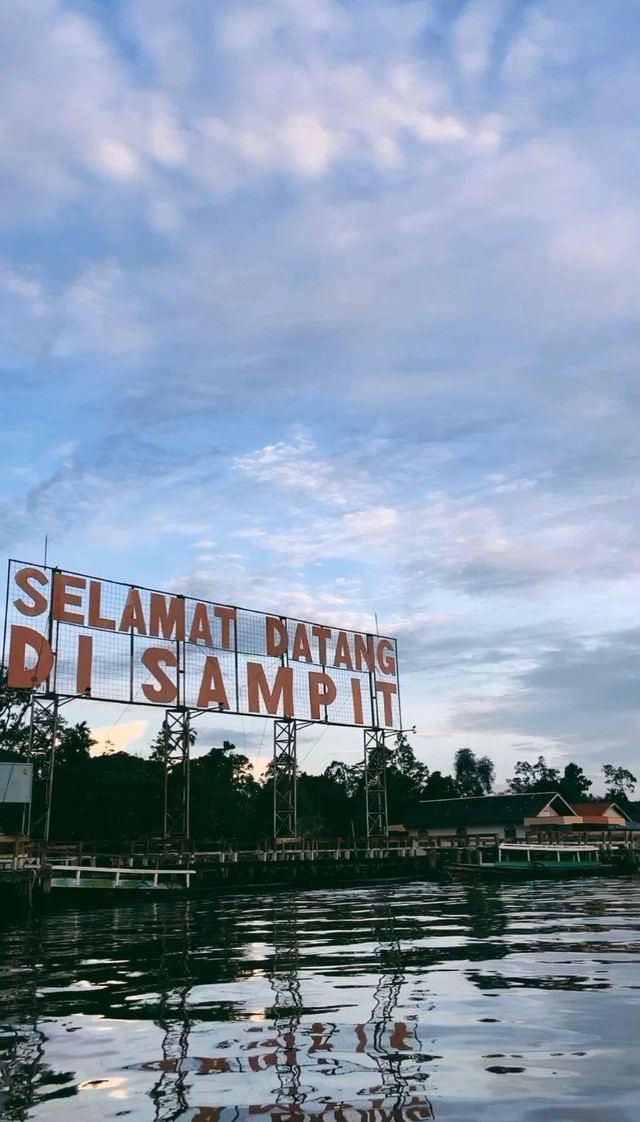 Foto oleh Vlahadiqa R. K. Wardana, diambil di Sampit, Kalimantan Tengah.