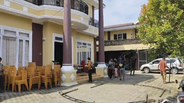 Suasana Rumah Duka Kasat Reskrim Ulil di Makassar. Foto: Dok. kumparan