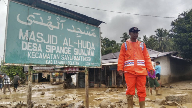 Kondisi pasca banjir bandang di Kab Tapanuli Selatan Provinsi Sumut, Sabtu (23/11/2024).  Foto: Dok. BPBD Kab Tapanuli Selatan