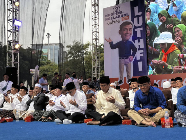 Jokowi di kampanye akbar Ahmad Luthfi-Taj Yasin di Simpang Lima Kota Semarang, Sabtu (23/11/2024). Foto: Intan Alliva Khansa/kumparan