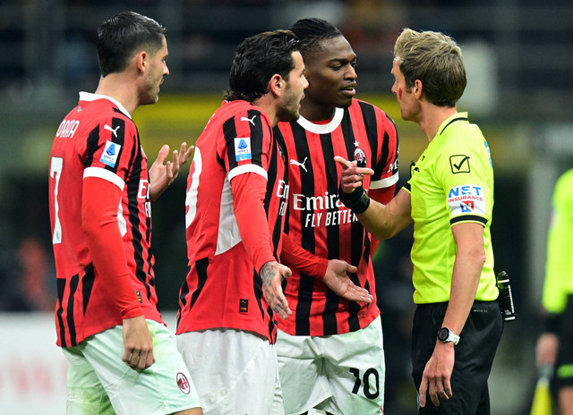 AC Milan vs Juventus di Liga Italia. Foto: Daniele Mascolo/REUTERS 